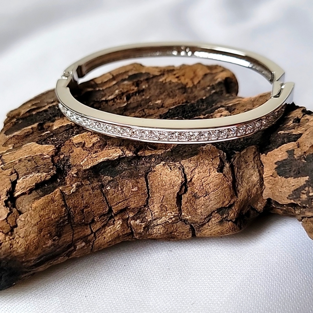 Swarovski Authentic Swan Signed Silver Crystal Hi… - image 2